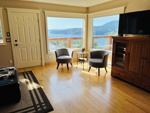 TV, DVD player, books, music library