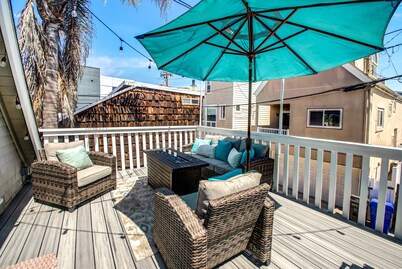 Construction Discount - Mission Beach Adorable Cottage - 2 Story Beach Cottage!