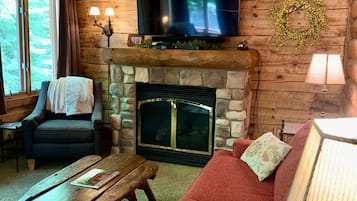 Smart-TV, Kamin, DVD-Player, Tischfußball