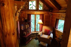 Smart TV, fireplace, DVD player, foosball