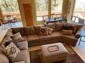 Smart TV, fireplace, DVD player, books