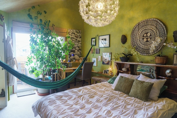 Just hung a Mexican double napping hammock
