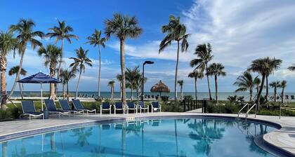 Beach-Front Penthouse • Private Rooftop Deck • Steps to Beach • Remodeled 2025