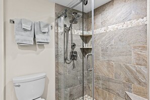 Combined shower/bathtub, hair dryer, towels, soap - Beach-Front Penthouse • Private Rooftop Deck • Steps to Beach • Remodeled 2025 (Sanibel)