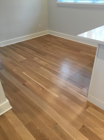Interior. New Stand Alone Private Backyard Cottage - A/C, Blocks to Zoo, Bus Line, Coffee
