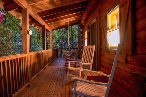 Riverfront Log Cabin w/ Private Waterfall, Firepit & Panoramic Deck