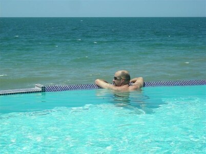Ocean Front 1st Floor 2 BR/2 BA Condo with Amazing View!