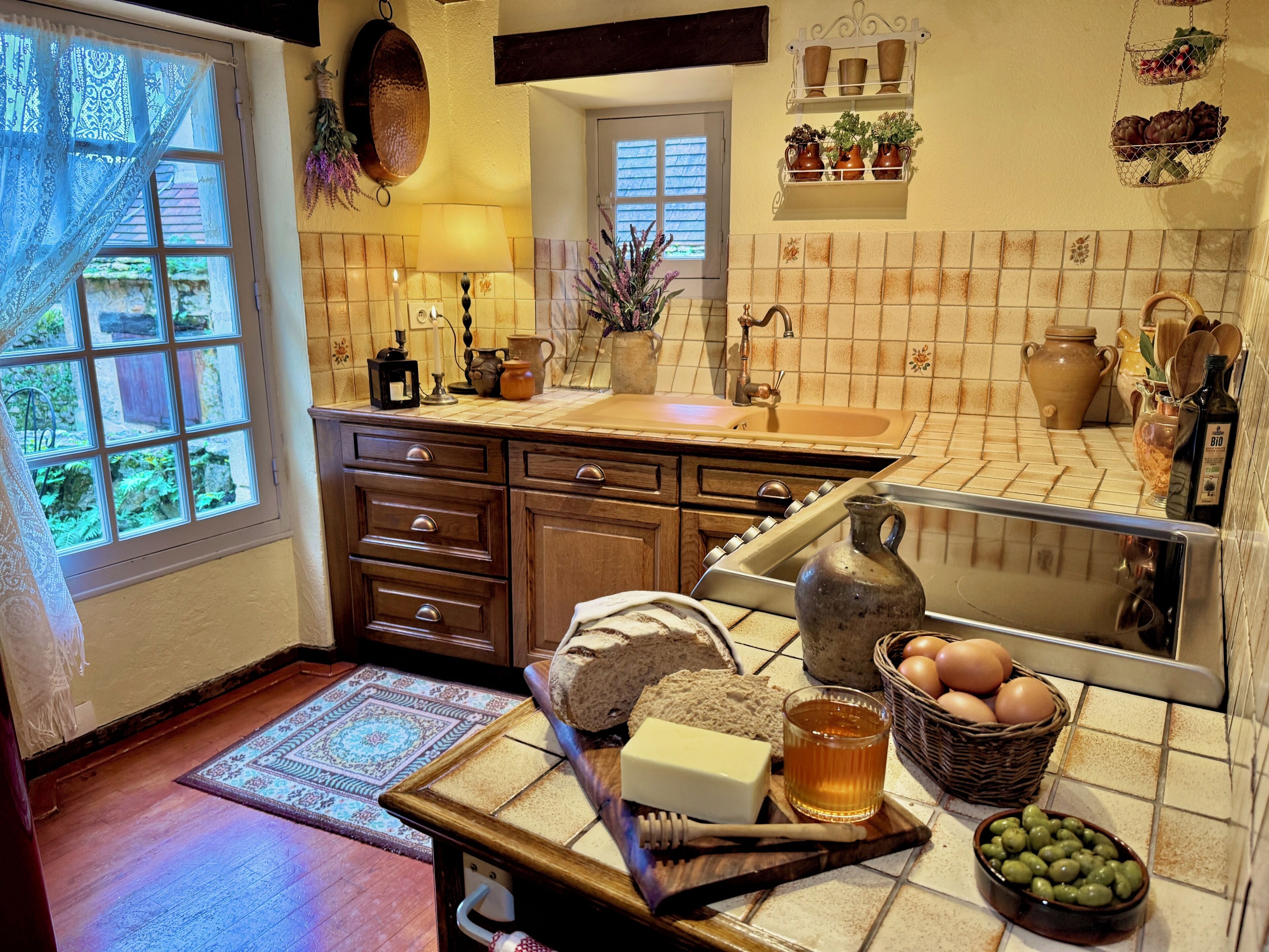 冰箱、微波炉、烤箱、炉灶