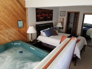 2 bedrooms, desk, iron/ironing board, free WiFi