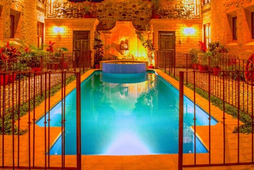 Unique Central & Beautiful home (views to die for from Balcony!)