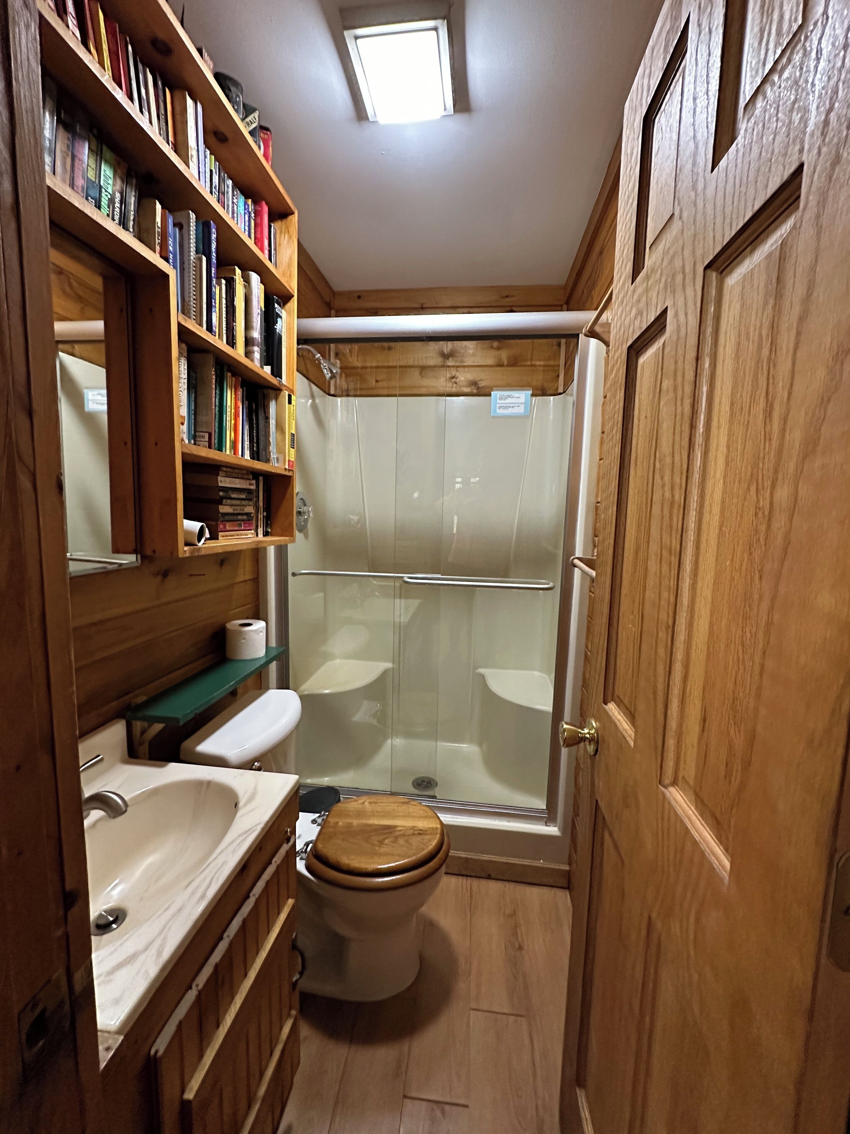 Savon, papier toilette