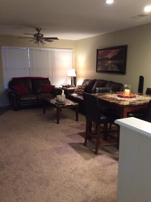 TV, DVD player