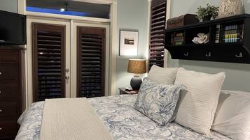 1 dormitorio, tabla de planchar con plancha, wifi gratis y ropa de cama