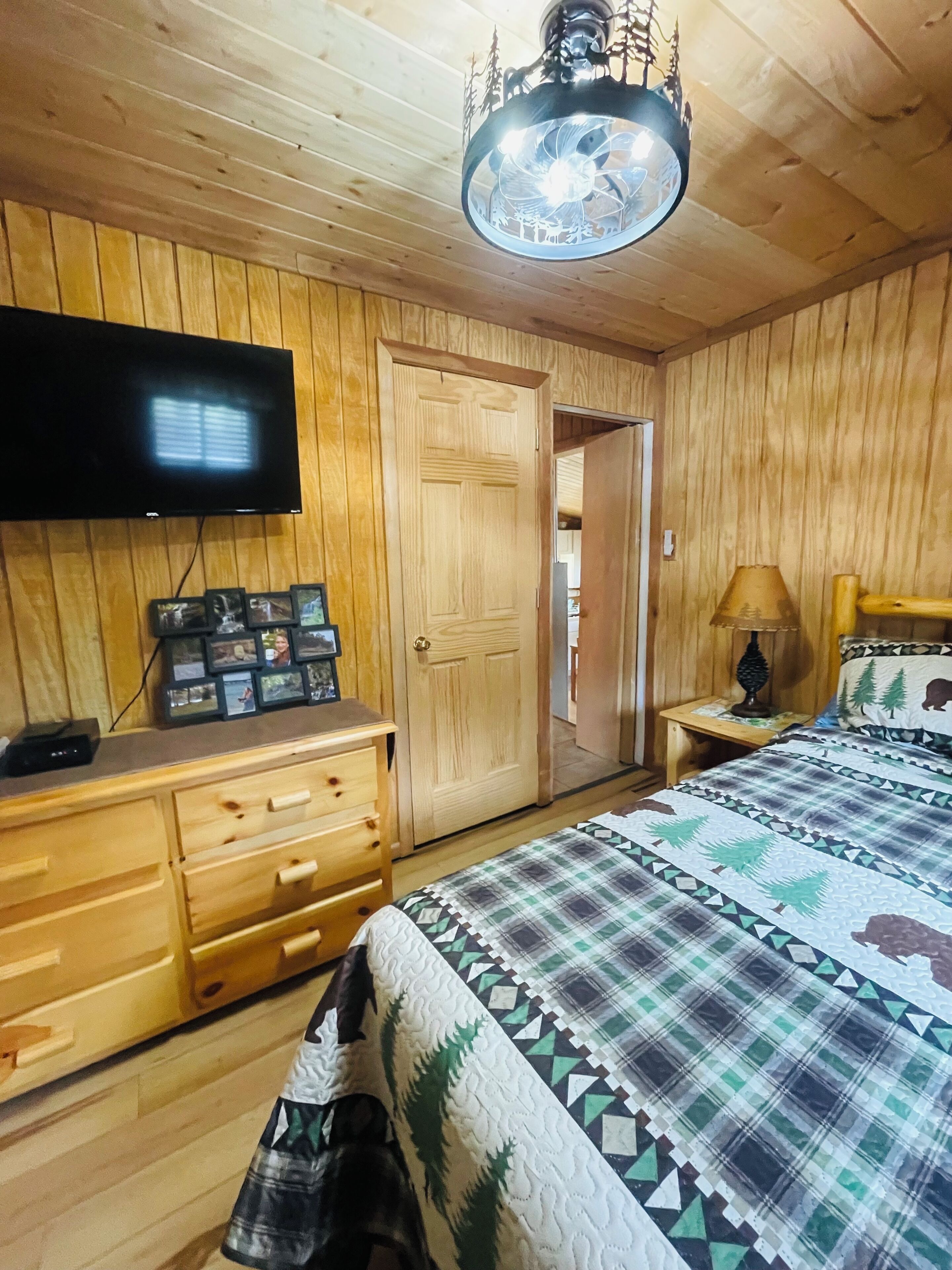 2 chambres, bureau, fer et planche à repasser, Wi-Fi gratuit