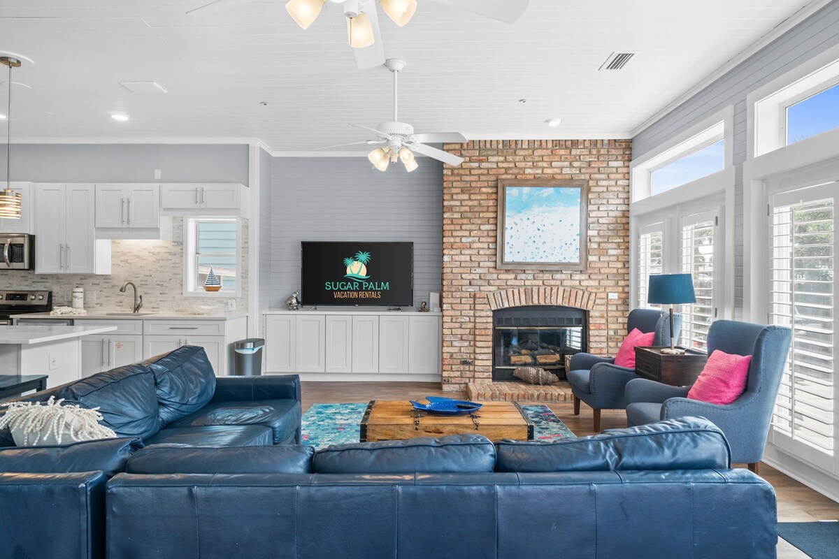 Photo 9 of PRIVATE Pool & Spa ~ PRIVATE Beach Access ~ FREE 6 Seat Golf Cart ~Steps to Beach!