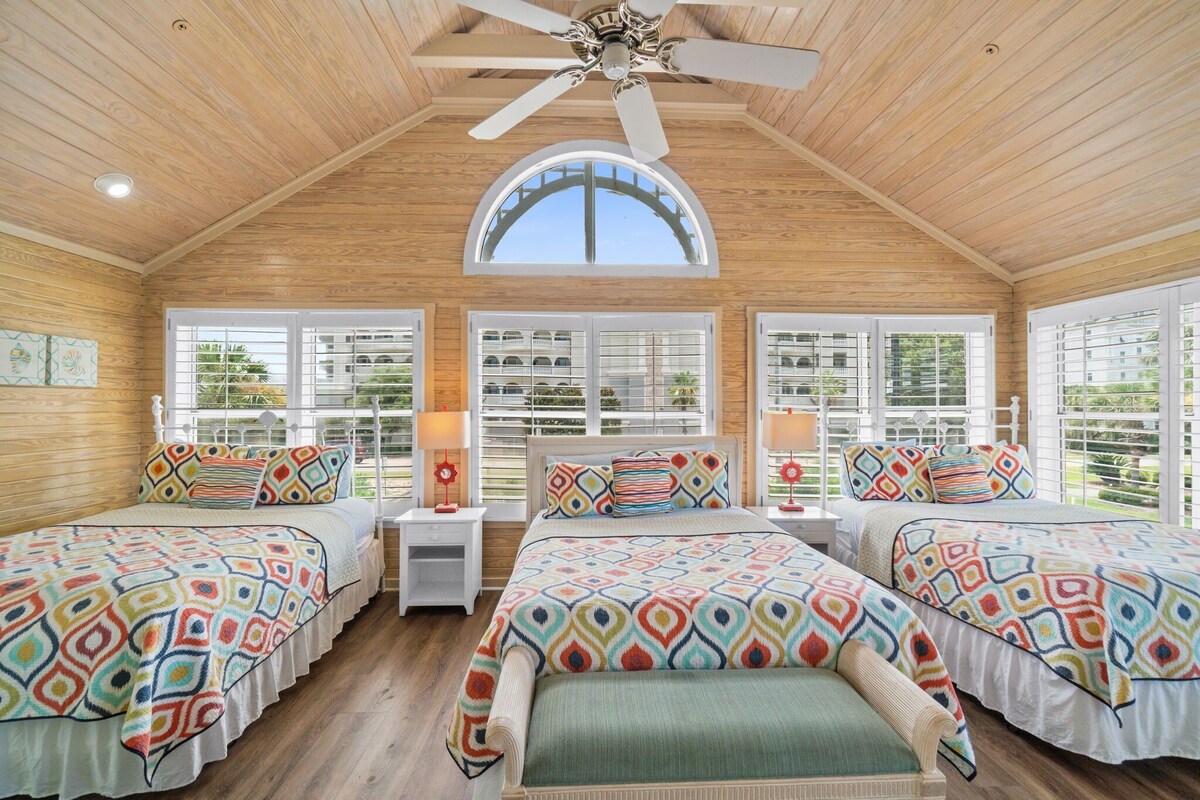 Photo 59 of PRIVATE Pool & Spa ~ PRIVATE Beach Access ~ FREE 6 Seat Golf Cart ~Steps to Beach!
