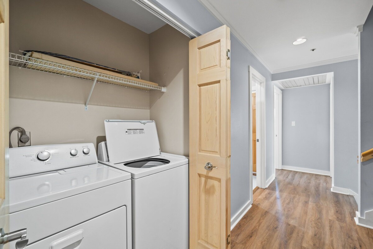 Photo 40 of PRIVATE Pool & Spa ~ PRIVATE Beach Access ~ FREE 6 Seat Golf Cart ~Steps to Beach!