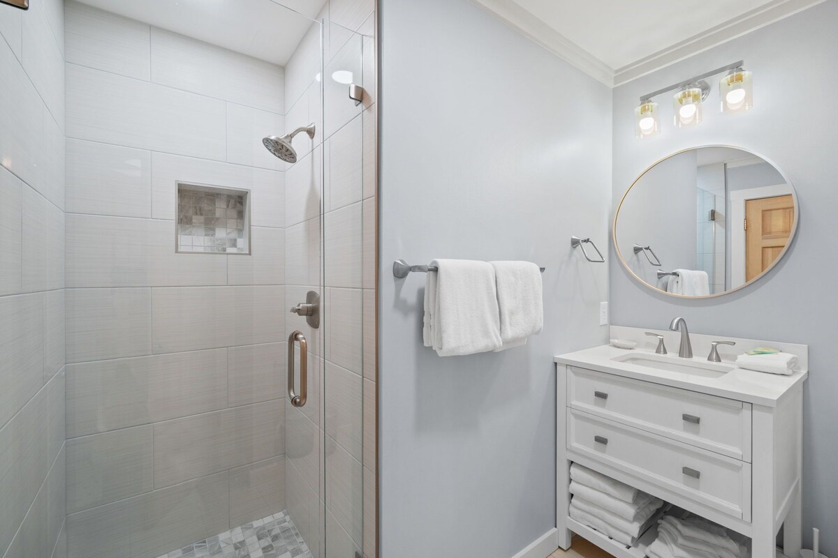Photo 43 of PRIVATE Pool & Spa ~ PRIVATE Beach Access ~ FREE 6 Seat Golf Cart ~Steps to Beach!