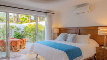 4 bedrooms, in-room safe, iron/ironing board, free WiFi