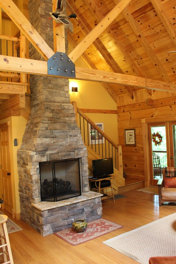 Interior - Custom Log Home on New River Ridge (West Jefferson)