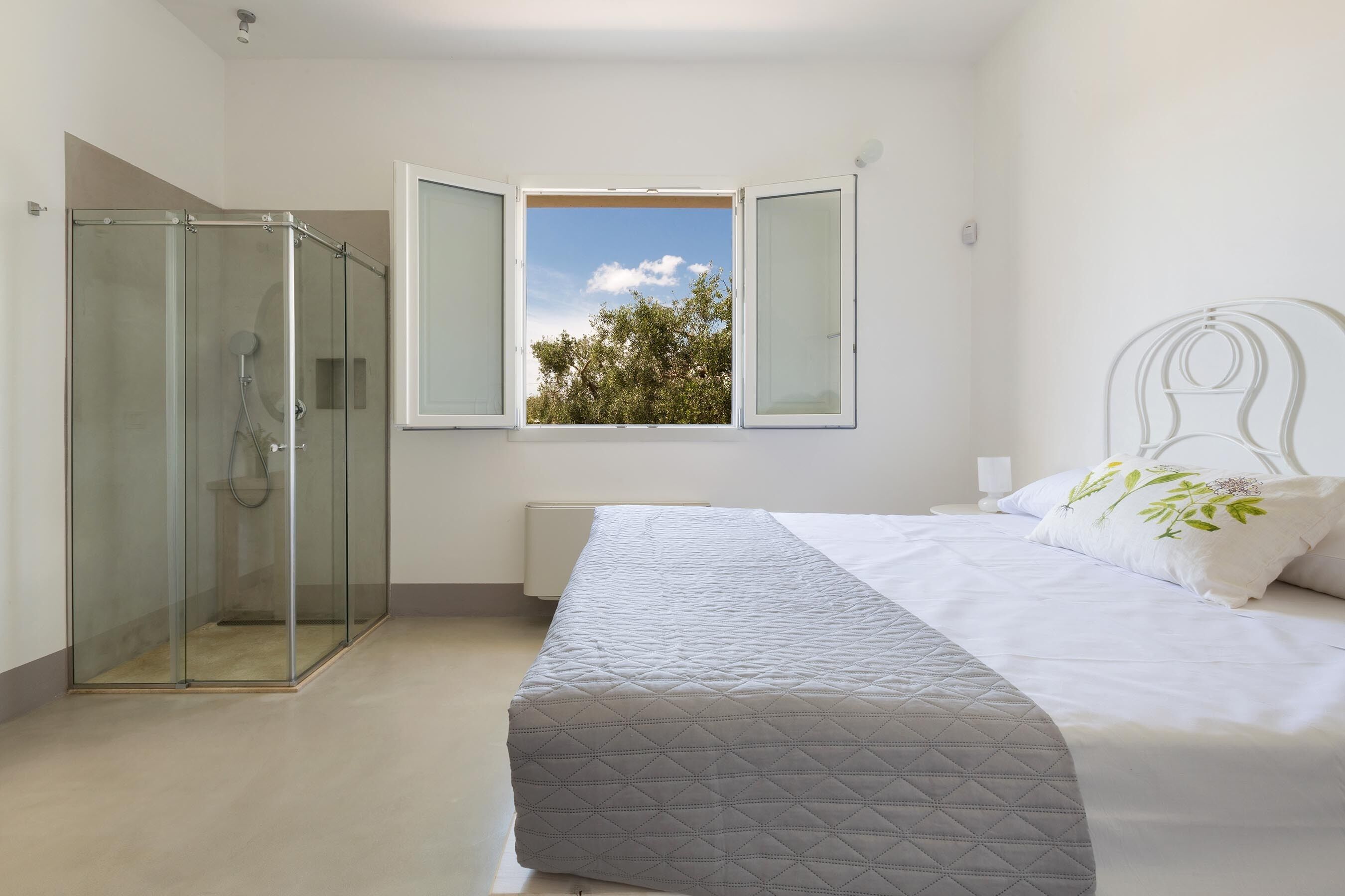 6 Schlafzimmer, Zimmersafe, Bügeleisen/Bügelbrett, kostenloses WLAN