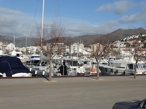 Marina - Magnificent house in Roses with pool and tennis. In Puigrom area of Roses (Roses)