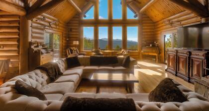 Better Home & Garden Award Winning Design + Mountain Views!