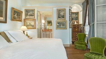 2 chambres, fer et planche Ă  repasser, Wi-Fi gratuit, draps fournis