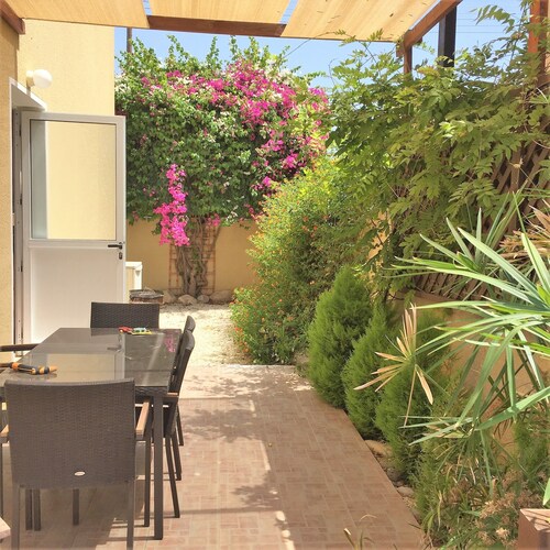 Modern Villa with Secluded Private Pool and high speed wi-fi access