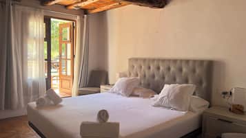 9 slaapkamers, een kluis op de kamer, een strijkplank/strijkijzer