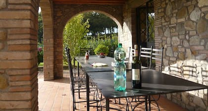 Pretty Tuscan House next Anghiari, 8/14 guest,Pool, A.C WI.FI Family LAST WEEK