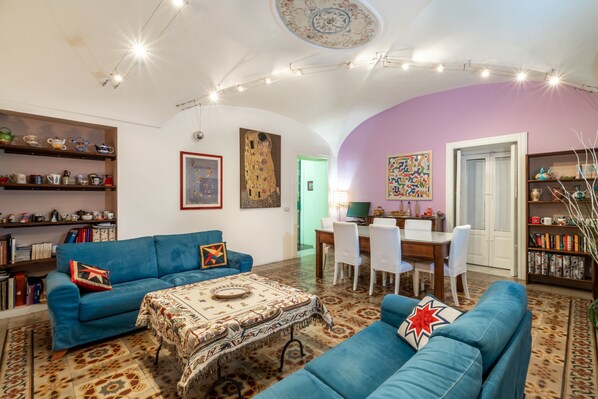 TV, books, stereo, computer monitors