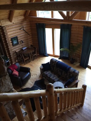TV, fireplace, DVD player, ping pong - Lodge on Pine Ridge, with private 50 acres (Emlenton)