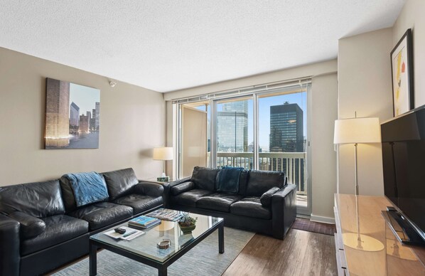 TV, fireplace, offices