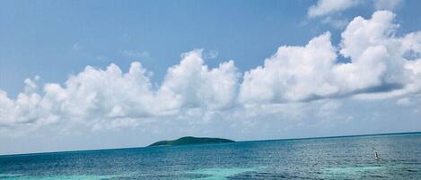 Beach nearby, sun-loungers, beach towels