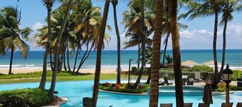 Beachfront Boutique Feel @ Wyndham Rio Mar Resort