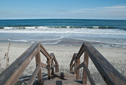 Lemmikkiystävällinen, Oceanfront alakerran yksikkö omakotitalo, Lemmikkiystävällinen