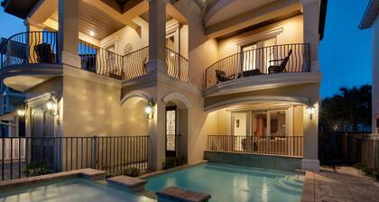 Private Pool & Tanning Ledge, 7 King Suites! Media Room & Pool Table!