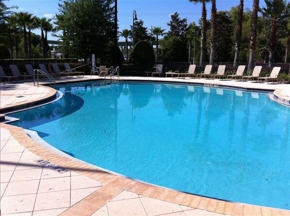 Außenpool, beheizter Pool