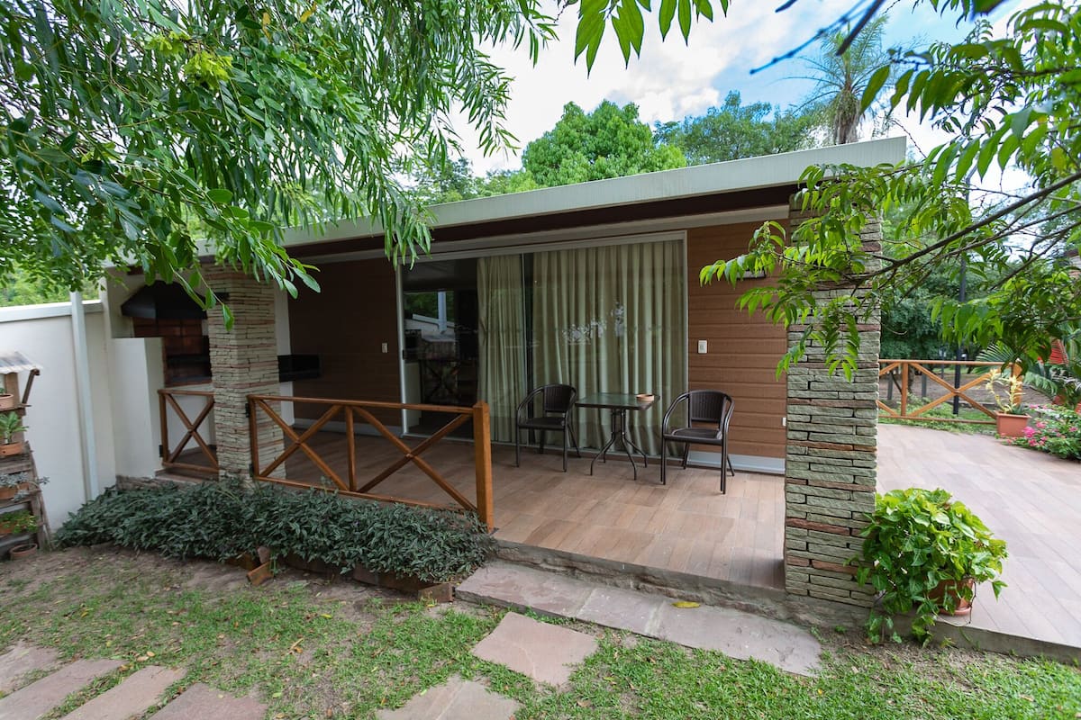 Superior bungalow, 1 slaapkamer, niet-roken, tuin | Uitzicht op de tuin