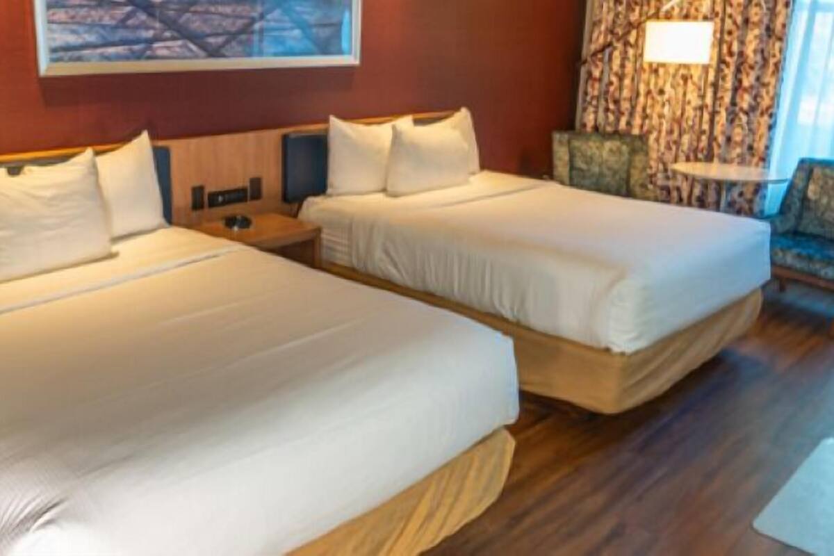 Standard Room, 2 Queen Beds | Premium bedding, in-room safe, desk, laptop workspace