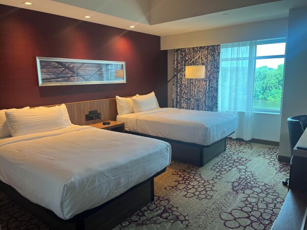 The Landing Hotel At Rivers Casino Schenectady - Hudson Valley, NY