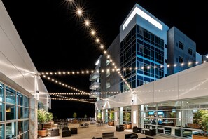 Terrace/patio - The Landing Hotel at Rivers Casino Schenectady (Schenectady)