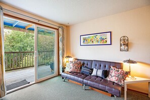 Exterior - Ocean Surf Condos (Ocean Shores)