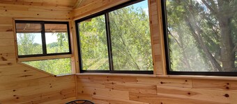 HUGE 2 Bedroom, 2 Bath Penthouse Condo at Schuss Mountain