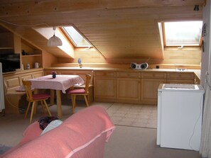 Interior - Well-kept attic apartment with mountain views, free WiFi, TV, Chiemgau map, ... (Inzell)