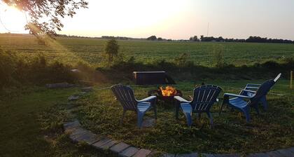 Lakeview Cozy Cottage