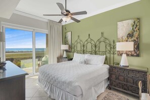 3 habitaciones, escritorio, tabla de planchar con plancha y wifi