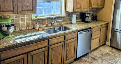 Homey Escape Minutes From Anything You Could Need! Free WIFI!