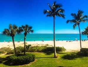 On the beach - E25 Direct Gulf Front is open!  Beautiful and new!  Saturday-Saturday (Sanibel)